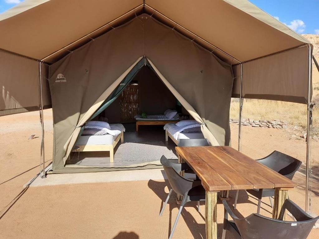 Camp Gecko - Private Nature Reserve; Tented Camp And Campsite Solitaire Eksteriør billede